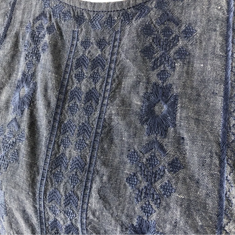Artisan NY Embroidered Linen Shift Dress Women 8 Light Blue and Darker Embroider - Picture 2 of 8